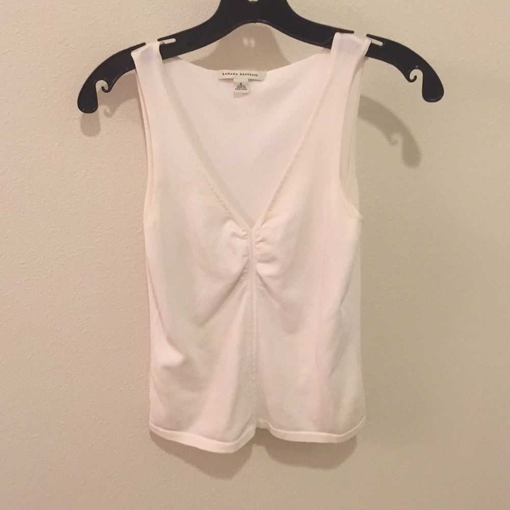 Banana Republic Sleeveless Knit Top